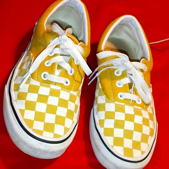 Vans Shoes - Yellow checkered Vans